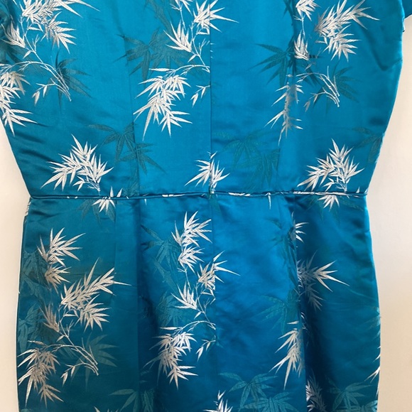 Vintage dress from Okinawa, Japan - Picture 4 of 7